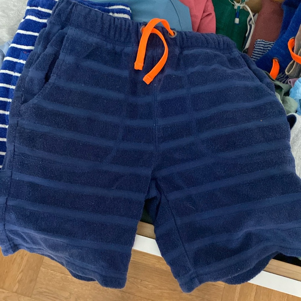 Mini Boden 8 navy terry shorts boy drawstring
